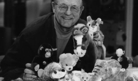 Der Schöpfer des „Kuscheltierkonzerts“: Klaus Wüsthoff. Foto: Archiv