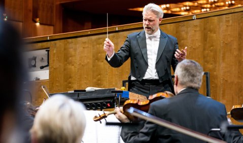 Christoph Gedschold, Musikdirektor der Oper Leipzig, wechselt nach Kopenhagen.Foto: Tom Schulze