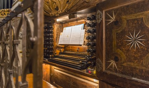 Der Spieltisch der großen Domorgel. Foto: Gottfried Silbermann Gesellschaft / René Jungnickel