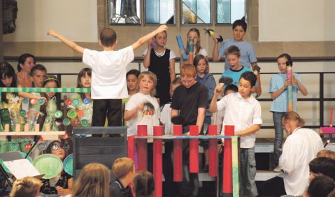 Intensive Annäherung an ein Instrument: Das Projekt „Kinderorgel“ im Rahmen des Festivals Stiftsmusik Stuttgart. Foto: Ludger Schmidt 