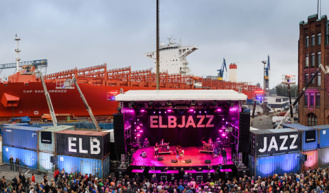 Jamie Cullum und Michael Wollny beim Hamburger Elbjazz-Festival. Foto: Elbjazz Festival. Foto: Elbjazz Festival, Jens Schlenker