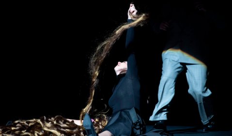 Ambur Braid in „Salome“ an der Oper Frankfurt. Foto: Monika Rittershaus