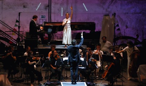 Vorhang!, Sarah Silverblatt-Buser, Les Apaches ! &copy; Thomas Berns, Ruhrtriennale 2026