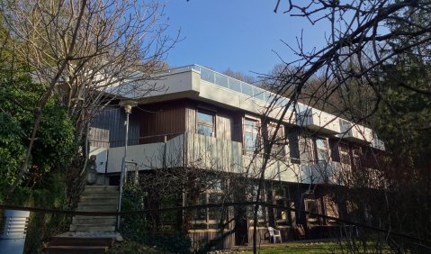 Neuer Standort des Experimentalstudios werden Räumlichkeiten der Freiburger Musikhochschule in der Schöneckstraße 6a (Foto), die dem SWR Experimentalstudio zur exklusiven Nutzung zur Verfügung gestellt werden. Foto: © SWR/Ben Klaußner