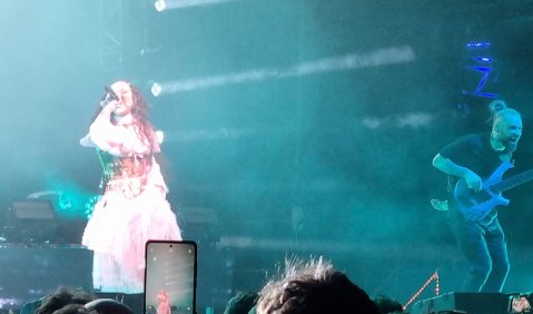 Jinjer in K&ouml;ln. Foto: Christoph Becher