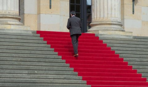 Roter Teppich am Konzerthaus Berlin