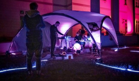 LNDM &copy; klangpol