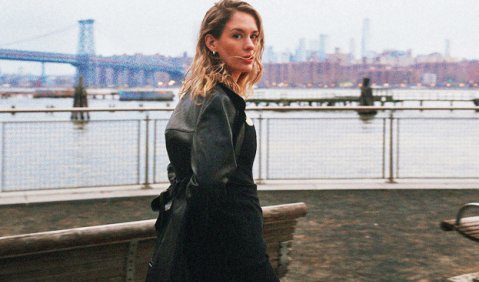 Anna Of The North mit dem bezaubernden Album &bdquo;Girl In A Bottle&ldquo;