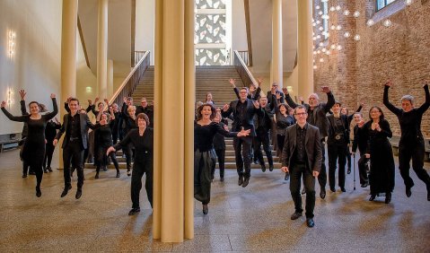 Das Bild zeigt den Gürzenich-Chor Köln. Foto: Thomas Kölsch