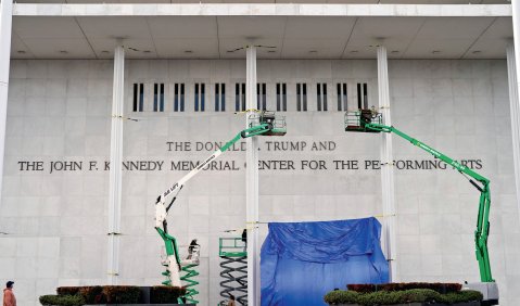 Einschneidende Ver&auml;nderungen an allen Ecken und W&auml;nden in Trumps USA. Foto: Bloomberg/Getty Images