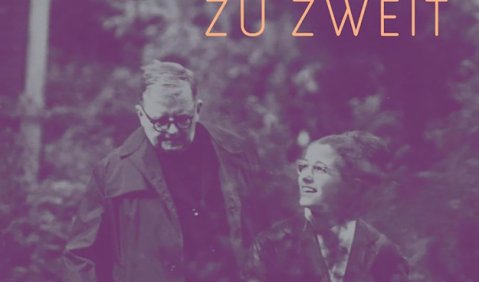 Elena Yakovich: Zu zweit. Irina Antonowna Schostakowitsch &ndash; Mein Leben mit Dmitri Schostakowitsch, Jaron Verlag, Berlin 2025, 120 S., Abb., &euro;&nbsp;20,00, ISBN 978-3-89773-185-1
