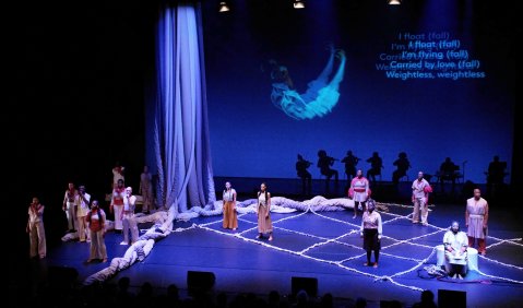 F&auml;den von St&auml;rke, Verletzlichkeit, Sch&ouml;nheit und Macht &copy; Fabian Hammerl