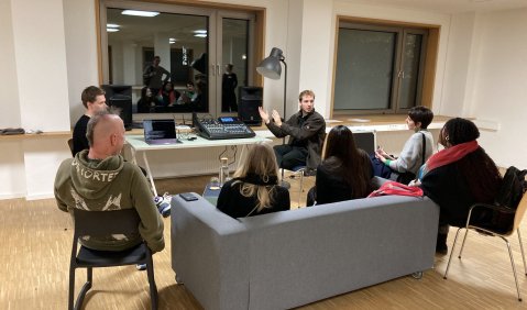 Ausschreibung am Wavelab, dem Innovationslabor und Gründungszentrum der Hochschule für Musik und Theater München