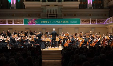 Or&shy;ches&shy;tra of the Ameri&shy;cas & Pen&shy;de&shy;recki Youth Orchestra