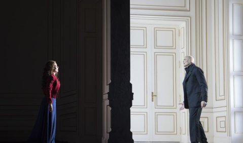 Barbara Hannigan (Bérénice), Bo Skovhus (Titus). Foto: © Monika Rittershaus / OnP