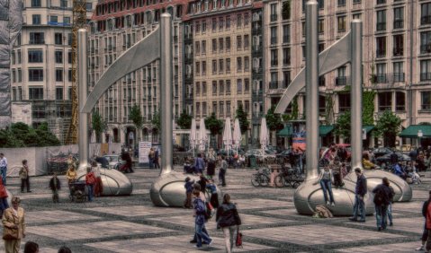 Noten auf dem Markt. Berlin. Foto: Hufner