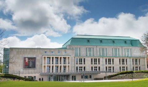 Die Essener Philharmonie in sonnigeren Tagen. Foto: Philharmonie Essen