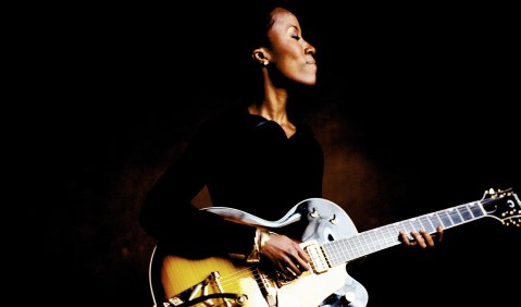 Von Liebe und Politik: Rokia Traoré. Foto: Veranstalter