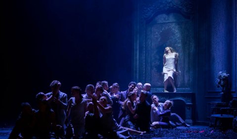 Semele an der Komischen Oper Berlin. Foto: Monika Rittershaus