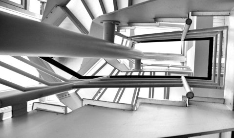 Im Treppenhaus der Neuen Musik. Foto: Hufner