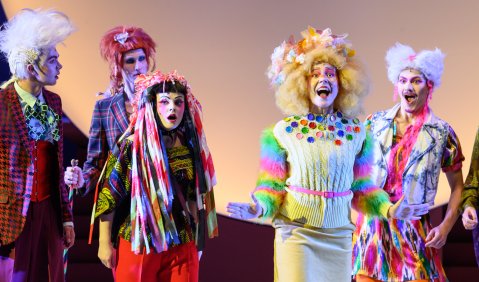 Spielt fort, unbedingt! – Im Münchner Prinzregententheater wird „25 Jahre Studiengang Musical“ gefeiert. Foto: Lioba Schöneck