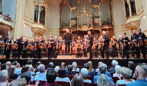 Die Bundesärztephilharmonie – ein hochmotiviertes Orchester, das man öfter hören möchte! © Ralf-Thomas Lindner