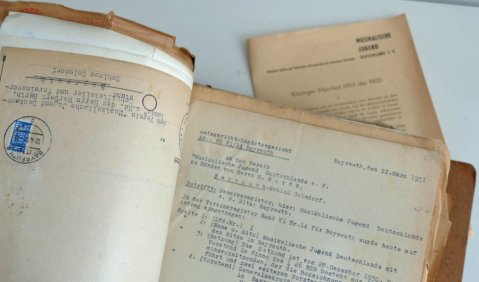 die Originalbest&auml;tigung des Eintrags ins Vereinsregister. Foto: JMD