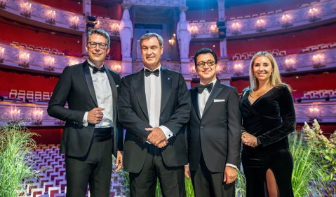 S&ouml;der beim B&uuml;hnendinner