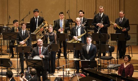 Die Staatskapelle Berlin am 14. Februar 2026 mit "Musik aus fernen Rundfunktagen": ein Lieblingsprojekt Christian Thielemanns, mit dem beide auch 2026/27 weitermachen werden  Foto: Stephan Rabold