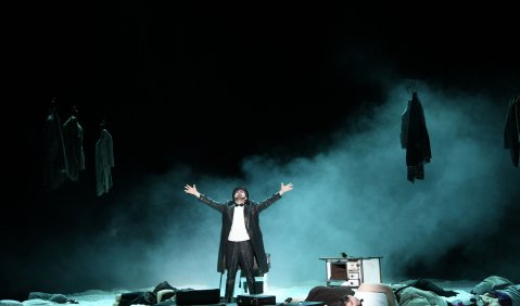 DER KONSUL. Foto: Heiko Sandelmann, Stadttheater Bremerhaven