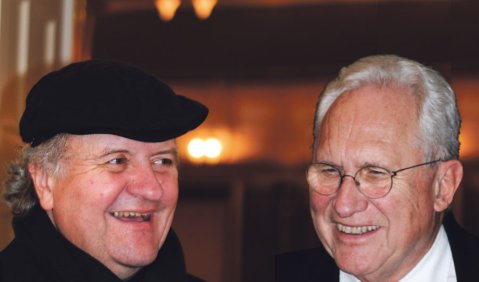 Wir bleiben Freunde: Wolfgang Rihm(li.) und Klaus Lauer in Bad Reichenhall. Foto: Charlotte Oswald