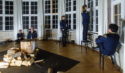 Szenisch ohne Verstörungspotential: „Triumph des Todes“ in Weimar. Fotos: Candy Welz/Kunstfest Weimar