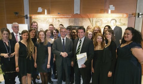 Preisverleihung an die Young Voices Brandenburg. Foto: Yorck Maecke  