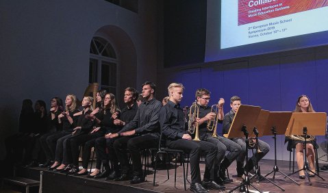 Musikschüler/-innen aus ganz Österreich gestalteten in Eigenregie das Konzert „Collaboration“. Foto: Johannes Gold