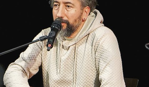 Baglama-Koryphäe Kemal Dinc. Fotos: Patrick Erb