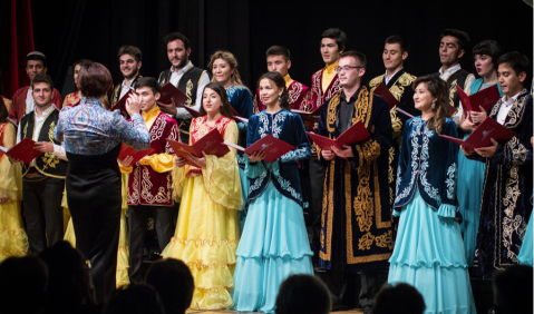 Der Chor Turksoy in Choncert zur Eröffnung des 66. Festivals. Foto: David Ortmann