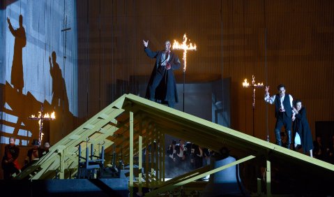 DIE HUGENOTTEN von Giacomo Meyerbeer, Regie: David Alden, Premiere am 13.11.2016, Deutsche Oper Berlin, Foto: © Bettina Stöss