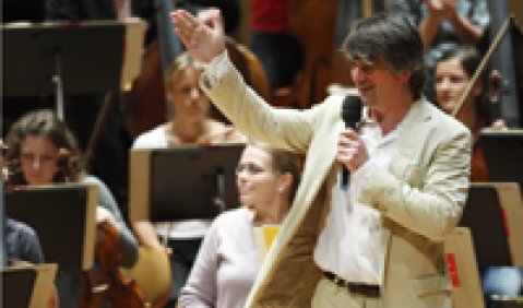 Ingo Metzmacher moderiert das ›Casual Concert‹