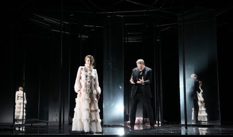 Marco Štorman inszeniert am Theater Bremen Albans Bergs „Lulu“ mit einer Uraufführung des dritten Aktes von Detlef Heusinger. Foto: Jörg Landsberg