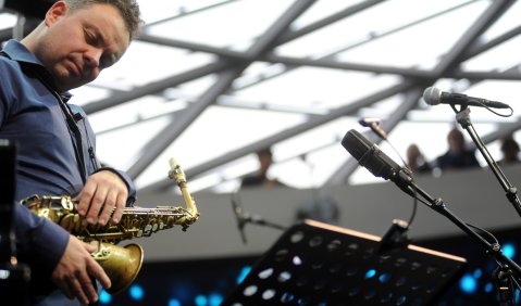 Das Maciej Obara Quartet eröffnete den 11. BMW Welt Jazz Award. Foto: Ssirus W. Pakzad