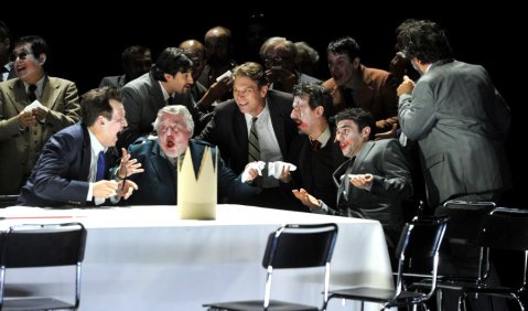Spielräume des Subjektiven: „Rigoletto“ in Zürich. Foto: Hans Jörg Michel