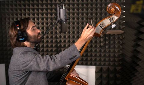 Spieltrieb und Experimentierfreude: Gregor Schwellenbach. Foto: Jan Höhe