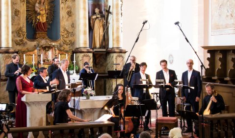 Singer Pur zusammen mit den Ensembles Sylvarum und Leones. Foto: Juan Martin Koch