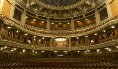 Der Saal der Staatsoper Stuttgart. Foto: Martin Sigmund