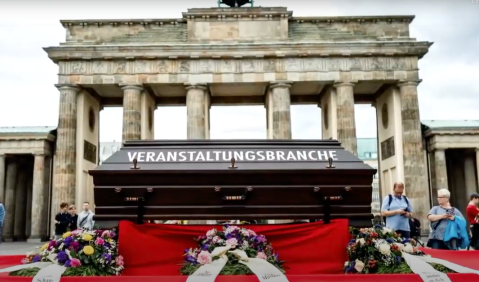 Zweite Großdemonstration am 28. Oktober in Berlin. Foto: alarmstuferot.org, Youtube