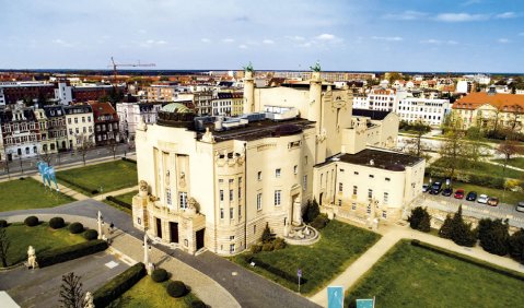 Staatstheater Cottbus. Foto: Ron Petrass