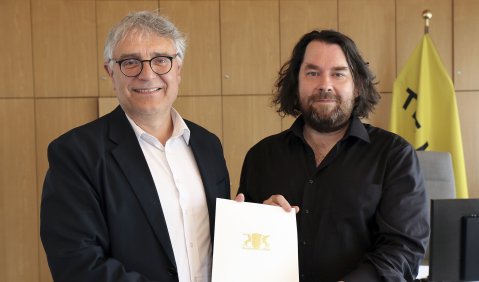 Derek von Krogh und Michael Herberger sind die neue Doppelspitze der Popakademie Mannheim Foto: MWK Derek von Krogh und Michael Herberger sind die neue Doppelspitze der Popakademie Mannheim Foto: MWK
