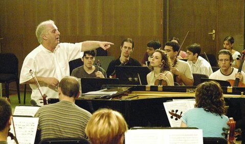 Daniel Barenboim und sein West-Eastern Divan Orchestra