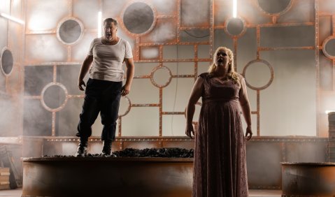 Tristan in Regensburg - Corby Welch und Kirstin Sharpin