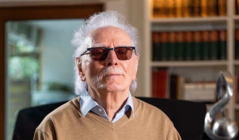 York H&ouml;ller. &copy; MovingPix